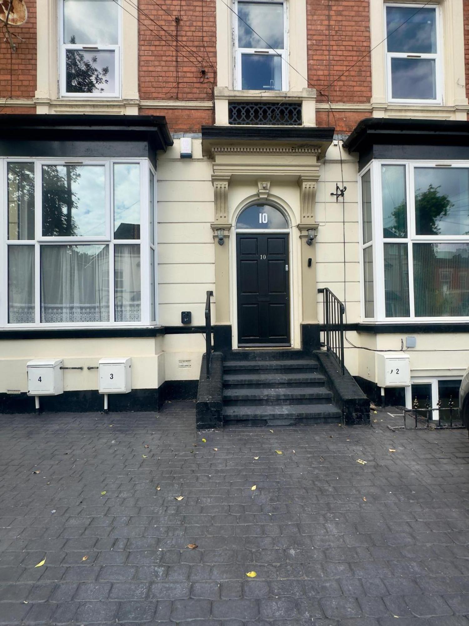 Cottage Style 2 Bedroom Apt In City, Near Utilita Arena & Free Parking 伯明翰 外观 照片