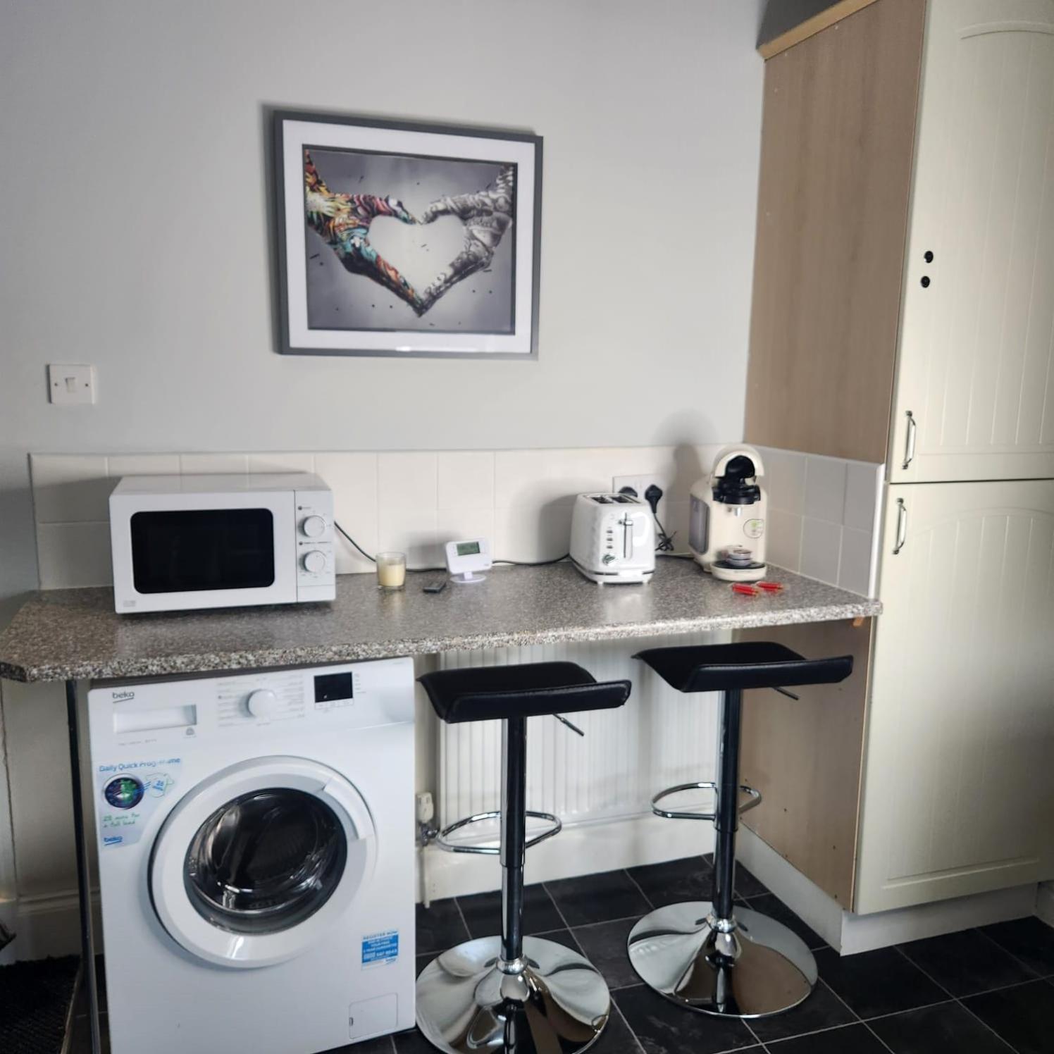 Cottage Style 2 Bedroom Apt In City, Near Utilita Arena & Free Parking 伯明翰 外观 照片